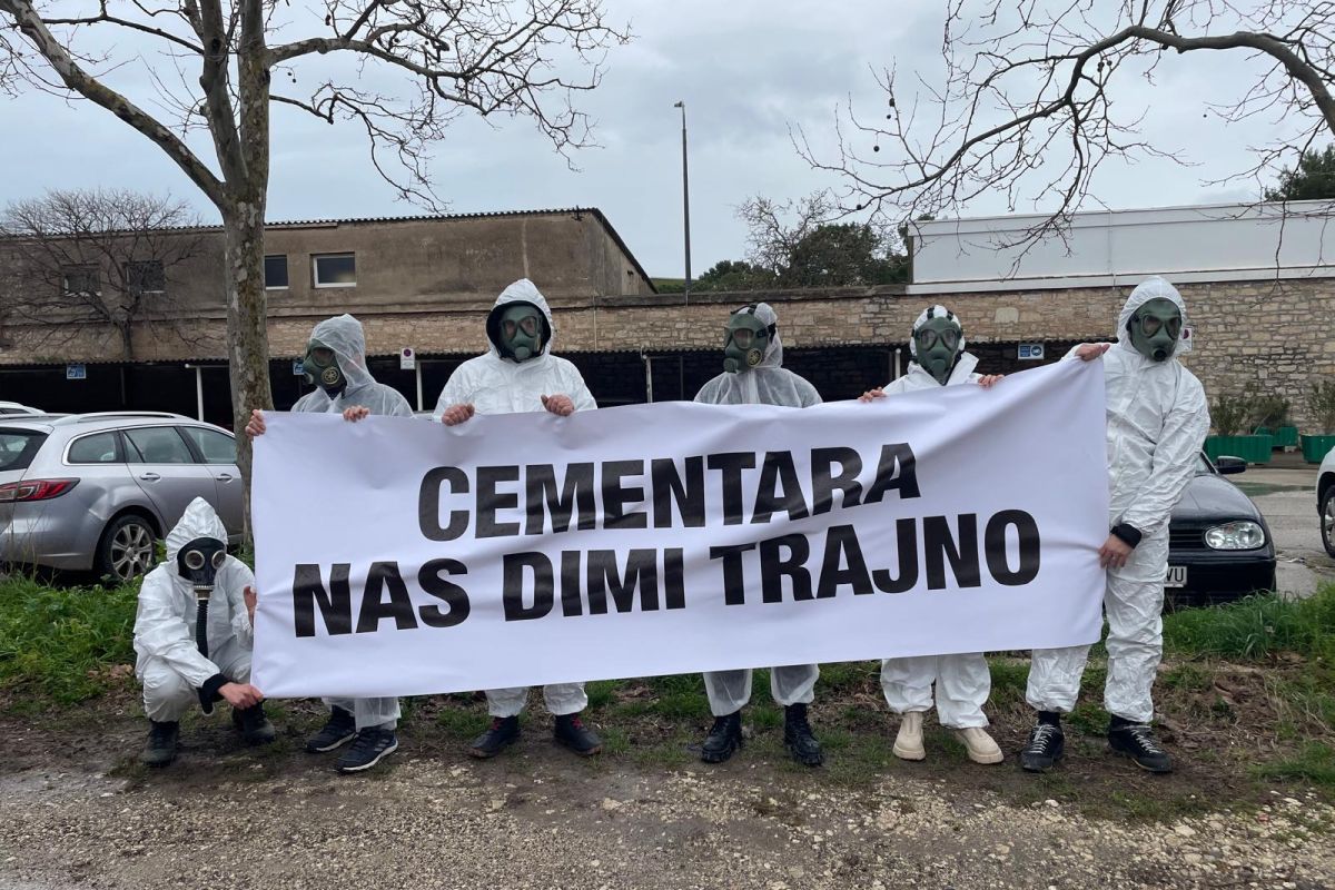 Okolišni aktivisti protiv cementare u Puli